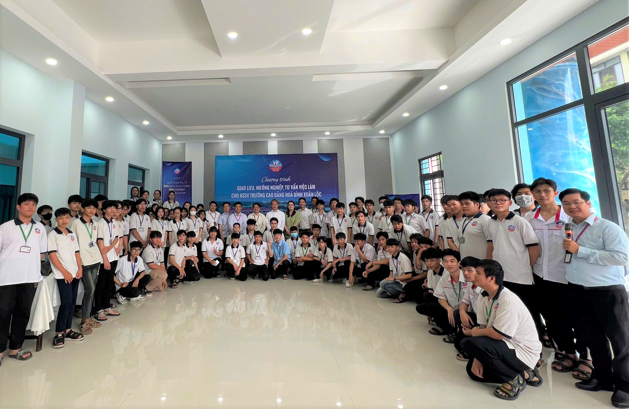 Trang chủ 24 z6338986736015 66aec8400bda3cbb42fe23ab99909336